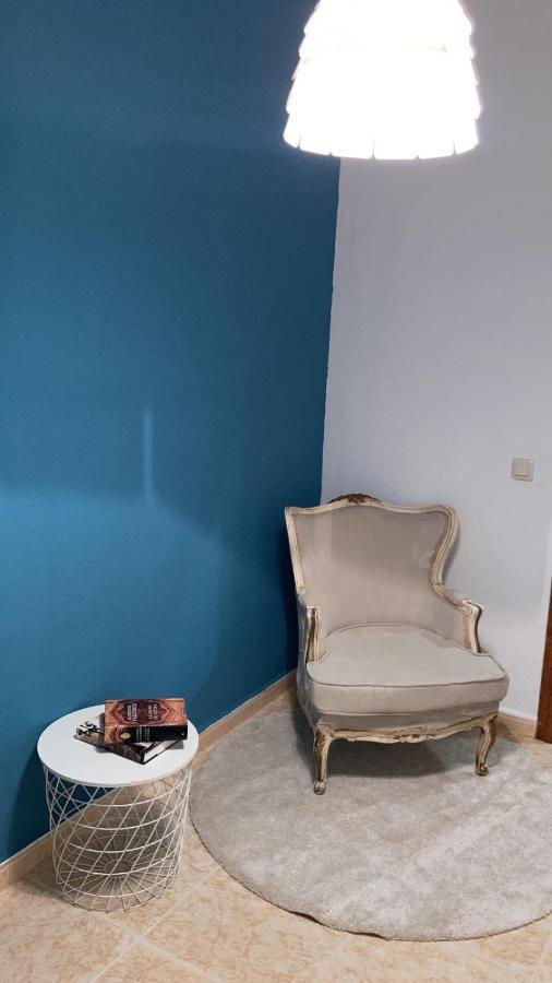Апартаменты Apartamento Las Encinas Касерес Экстерьер фото